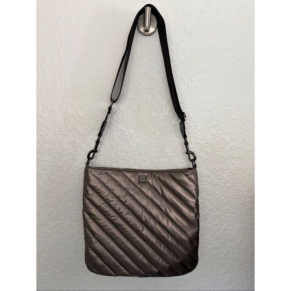 Think Royln The Wanderer Convertible Shoulder Crossbody Bag in Pearl Latte
